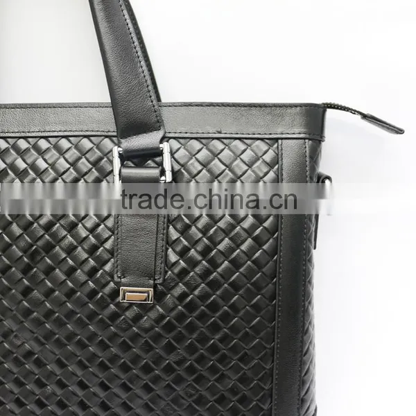 China Manufacturer Newest Online Unique Men's Leather Messenger Laptop Bag photo-4