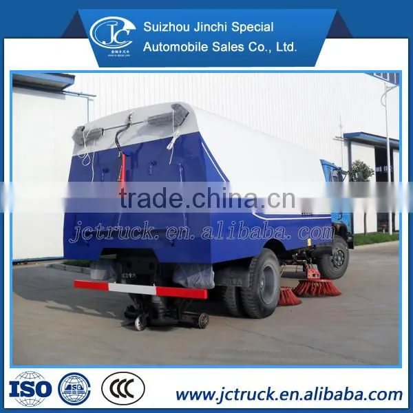 Vacuum Road Sweeper Truck With Sweeping Brushes photo-4