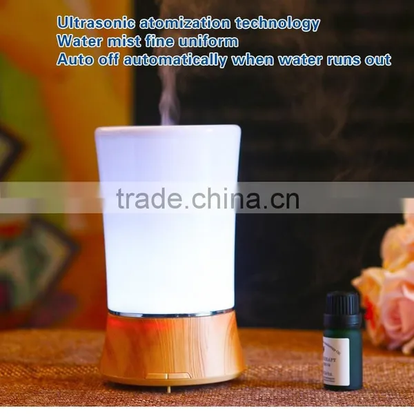 Hot Sale Wood Grain 150ml Car Air Essential Oils Diffuser Car Humidifier photo-3