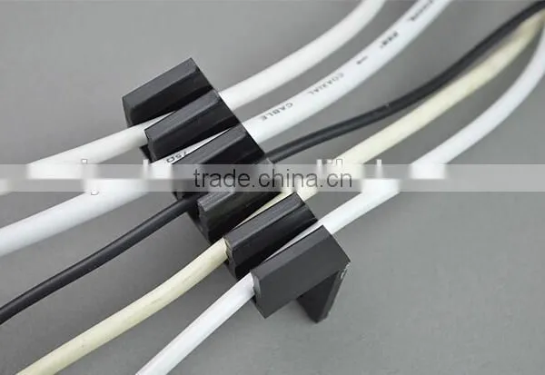 Best Selling 5 Plug Plastic Wire Manager Cord Divider Cable Winder photo-3