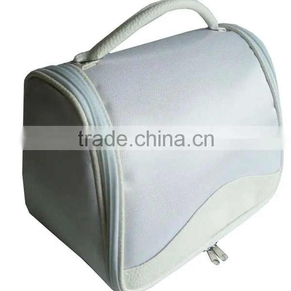 Hanging Polyester Travel Toiletry Cosmetic Bag photo-2