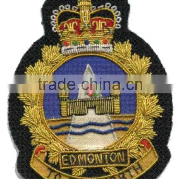 HAND EMBROIDERED BADGES photo-2