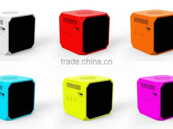 HD TV Home Cinema Projector HDMI LCD LED Game Mini Multimedia Projector