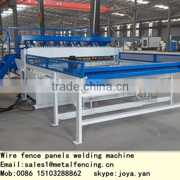 Hebei Supplier 2.5m Width Guard Fence Facility Flat Fence Panels Producing Equipment 2.5mm~5mm Metal Wire Mesh Welding Machine photo-6