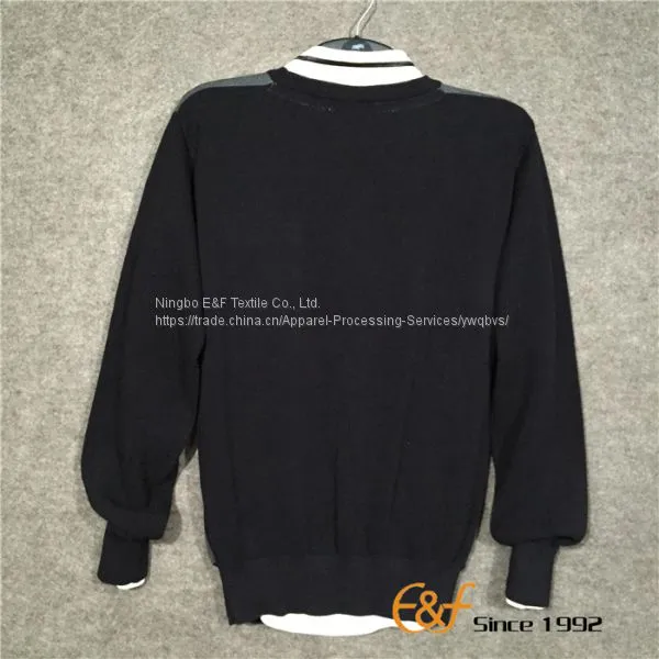 Men's Crew Neck Patch Pocket Sweater photo-2