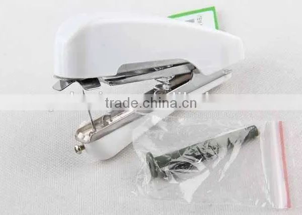 High Quality Best Selling Mini Handheld Pocket Sewing Machine photo-4