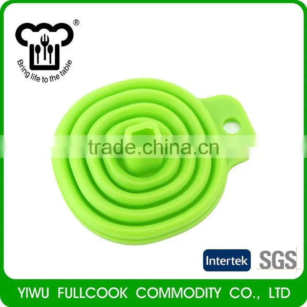 Hot Sales Portable Utensils Collapsible Silicone Canning Funnel photo-2