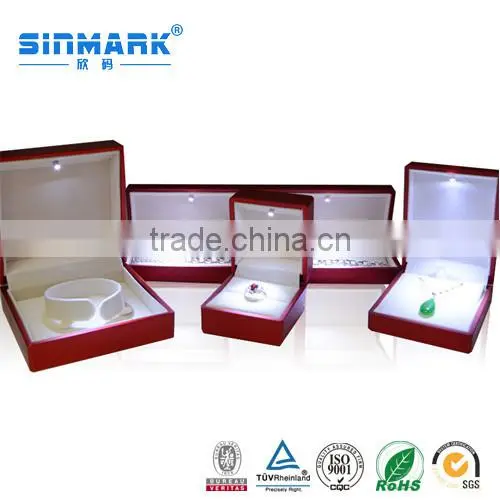 Luxury Wedding Jewelry Box With LED Light For Ring/Pendant /Bracelet /Necklace photo-3