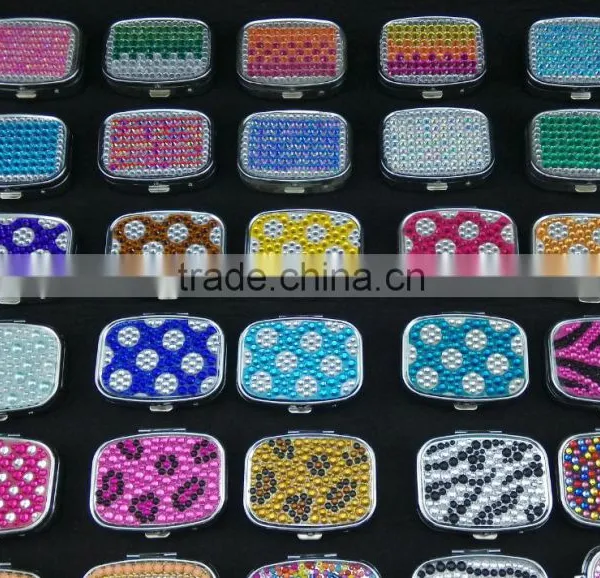 Bling Mirror Crystal Metal Bussiness Card Holder Pill Box Customized Design photo-3