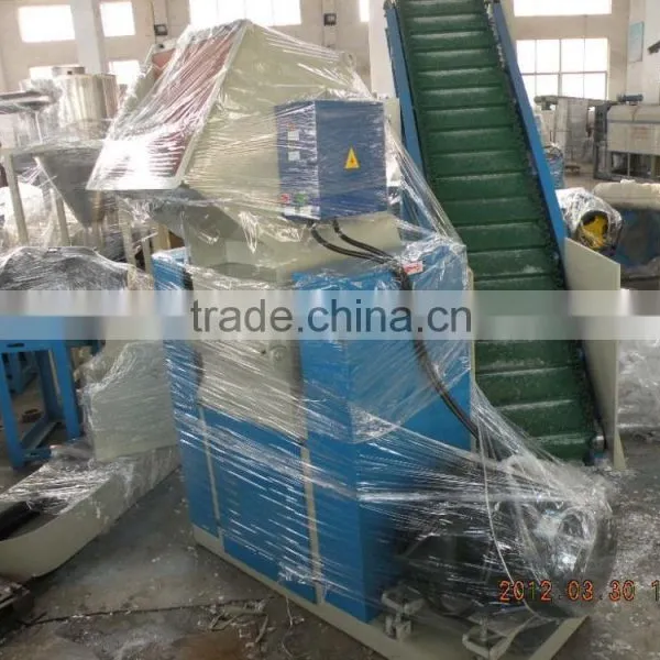 Wind Cooling Hot Cutting Plastic Recycling Machine photo-2