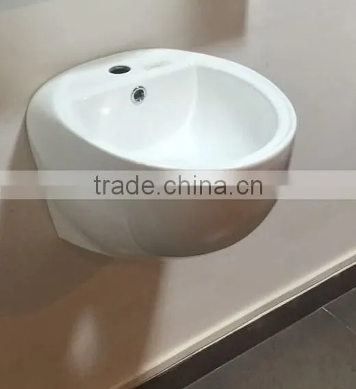 2015 New Model Bathroom Design Wall Hung Basin Brackets photo-2