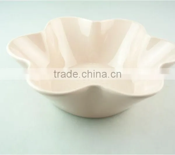 Stocklot Light Yellow Glaze Flower Shape Ceramic Bakeware photo-2