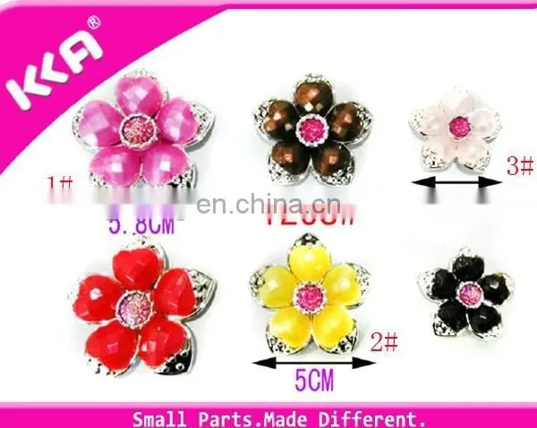 Mixed Colours Plastic Shoe Flower photo-3
