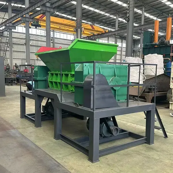 Dual-shaft Shredder for Paint Buckets and Large Blue Buckets; Waste Plastic Can Crusher; Old Car Can Shredder. photo-3