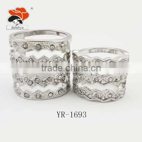 Marriage Ring Cheap Flashing Wavy Multi-layer Diamante Matching Wedding Bands photo-2