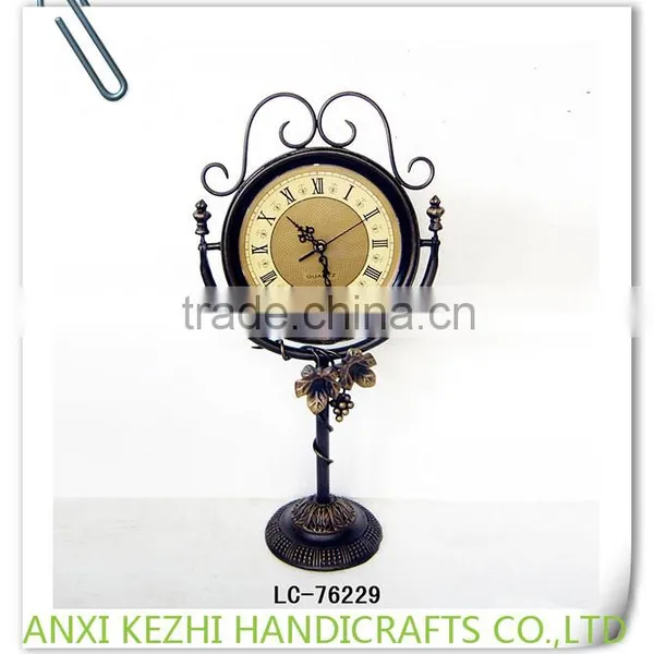 LC-89321 Metal Antique Decorative Roman Numerals Wall Clock photo-4
