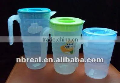 Bpa Free Plastic Pitcher With Handle