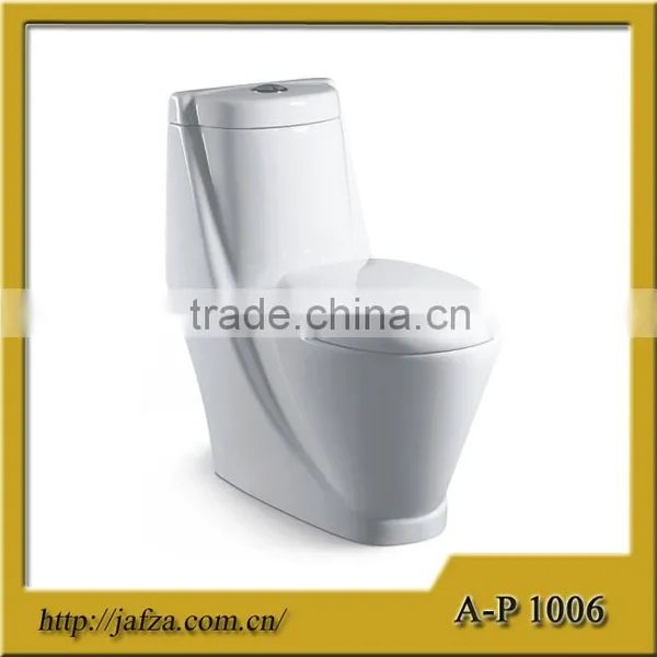 1054 Ceramic Sanitary Ware Dual Flush Toilet photo-2