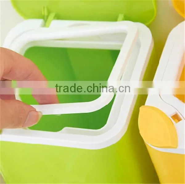 Plastic Square Trash Can photo-4