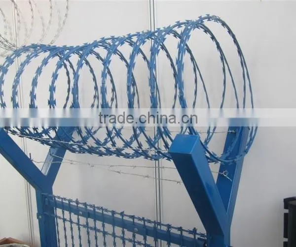 Low Price Concertina Spiral Cheap Razor Barbed Wires photo-4