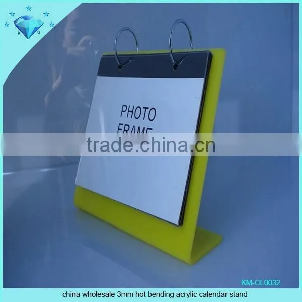 Transparent Acrylic Arc-shaped Photo Frame photo-5