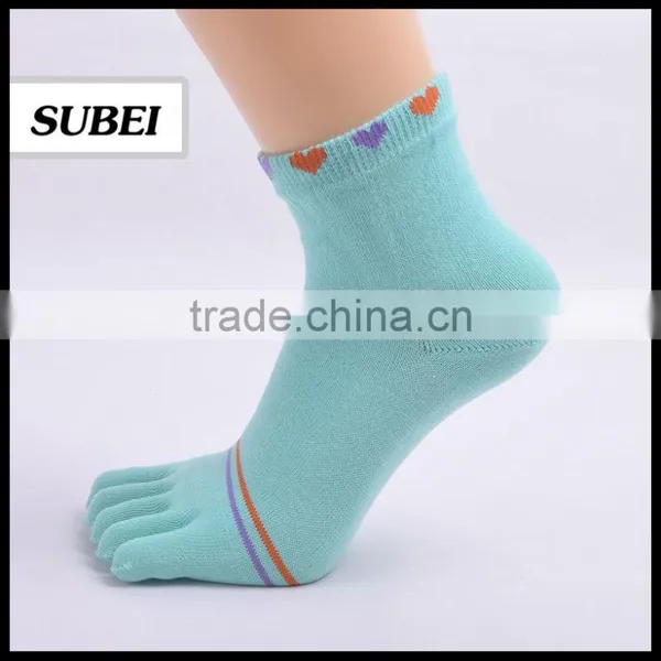 Lovely Jacquard Toe Sock Woman Yoga Pilates Sock photo-3