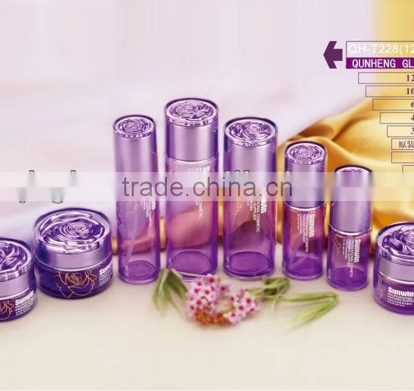 Factory Outlets of Various Styles of Glass Bottles, Can be Customized photo-3