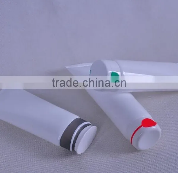 Flexible Tube With Two Color Flip Top Cap for Soothing Cleanser Packaging photo-3