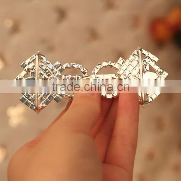 Super Quality Hot Sell Rhinestone Brooch for Wedding Decorating photo-2