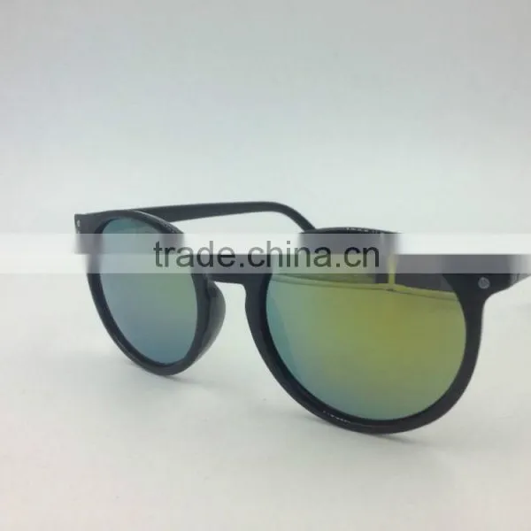 Round Shape Fashion Sunglasses photo-3