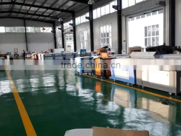 Automatic Co2 Laser Cnc Leather Cutting Machine With 1400*1000mm Working Area photo-4