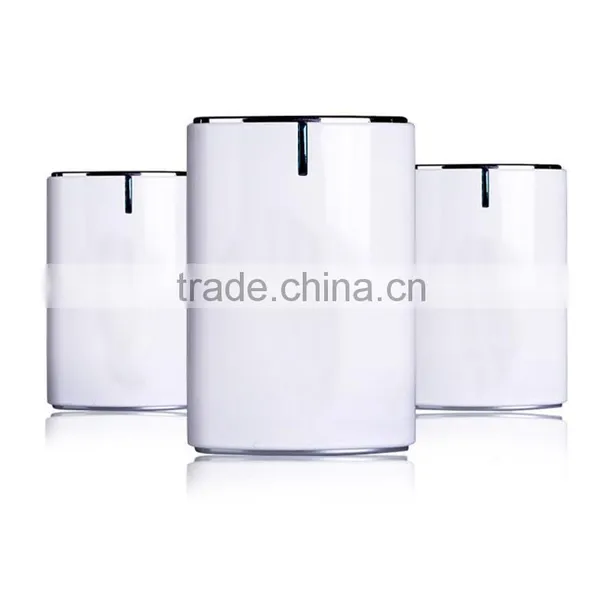 2015 Power Bank, Mini Power Bank 8800 Mah Fast Charging for Mobile Phone photo-4