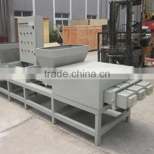 CE Approved Factory Directly Sale Wood Sawdust Bagging Machine photo-3