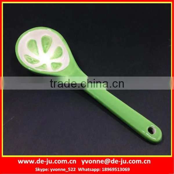 Christmas Watermelon Printing Cheap Ceramic Spoon photo-4