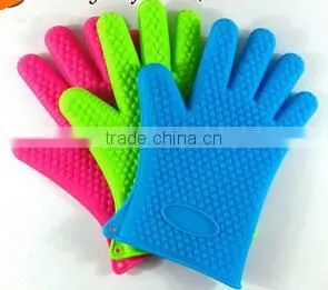 FDA Approved Various Animal Shaped Heat Resistant Finger Gloves photo-2