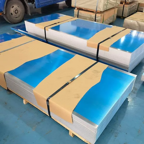 【Lámina de aluminio recubierta de PVDF con textura gofrada, tamaño personalizado, envío de exportación】
