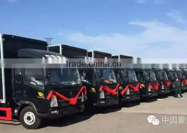 2015 New Style 4*2 Howo Llight Truck Diesel Engine Made in China