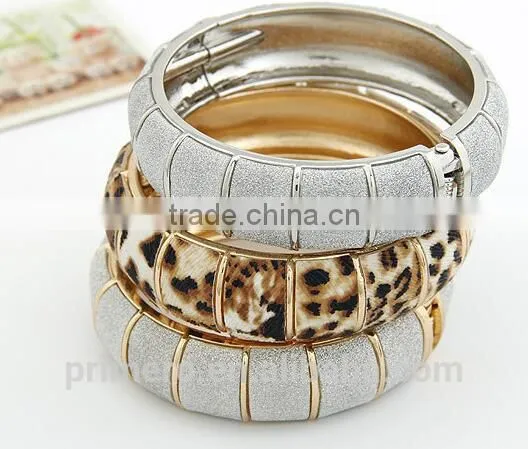 New Glitter Matte Sliver Bracelet Simple 18k Gold-Plated Opening Enamel Bangles photo-4