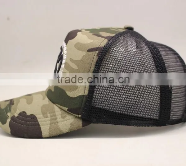 Custom Snapback Trucker Hats and Caps/wholesale Embroidered Camo Mesh 5 Panel Hat photo-4