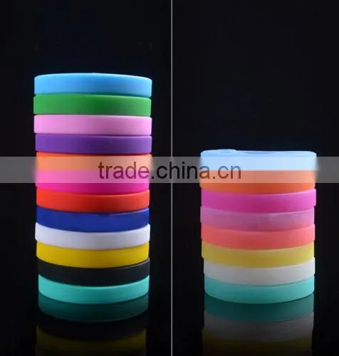 Cheap New Men And Women Sport Silicone Rubber Bracelet Rubber Straps Wristband photo-2