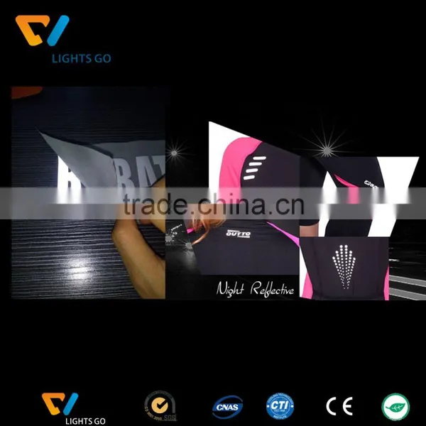 Heat Transfer Reflective Hot Melt Glue for Logo on Textile Products photo-5