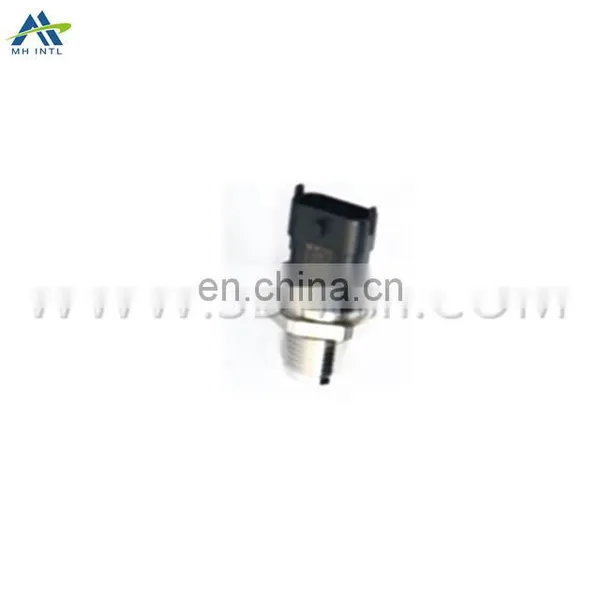 Auto Parts Fuel Rail High Pressure Sensor 815207 For Opel photo-3