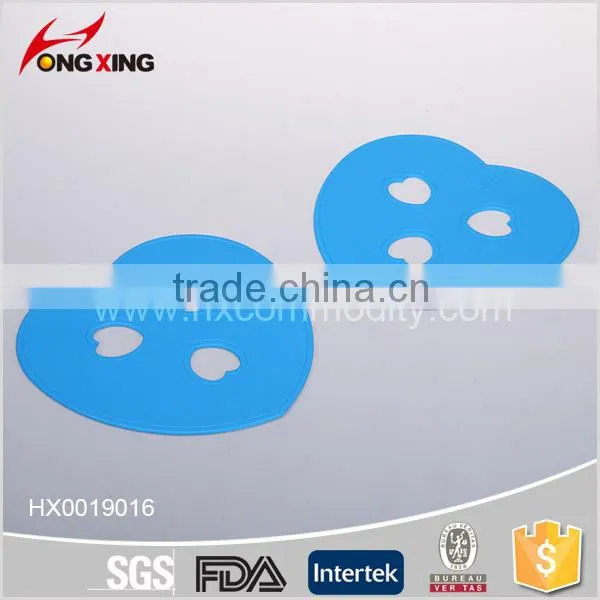 Whoseware Heart Shaped Plastic Kitchen Coaster photo-4
