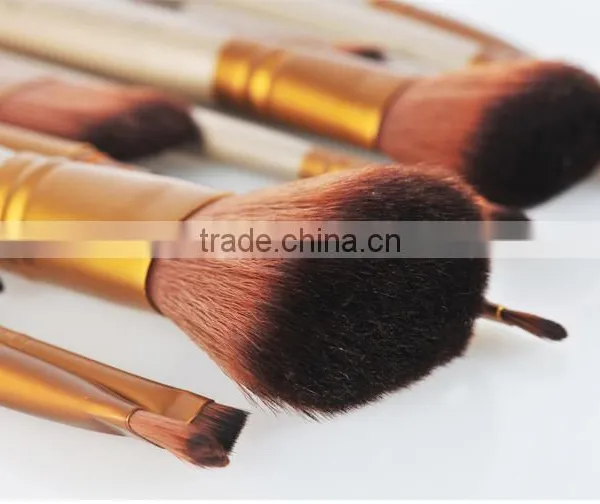 12pcsProfessional Makeup Brush Set With Natural Hair,make up Brush Set With PU Zipper Bag photo-2