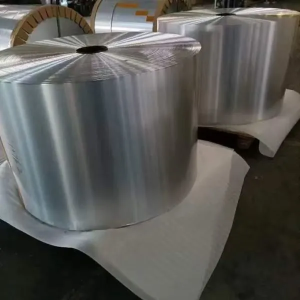 Food Packaging Aluminum Foil Roll Heat Resistant Disposable Aluminum Foil for Kitchen Catering Use photo-5