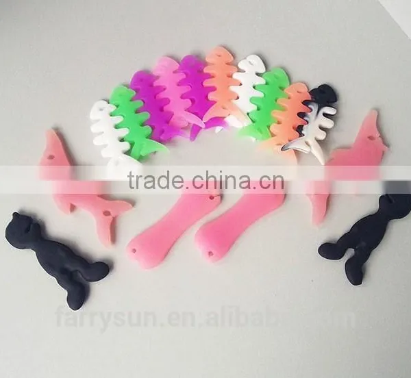 Customized Shape and Logo Soft Silicone Rubber Earphone Cord Cable Winder photo-4