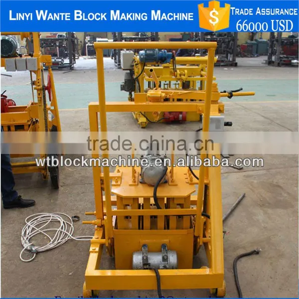 Small Size Moveable Concrete Block Making Machine QT40-3c photo-3