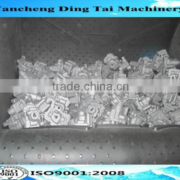 Q3210 Rubber Belt Shot Blasting Machine/casting Shot Blasting Machine for Rust Cleaning photo-2