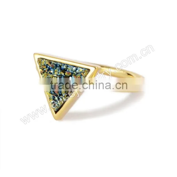 Fashion Druzy Triangle Geometric Crystal Druzy Ring Gold Filled Wholesale Gemstone Bezel Ring Supplier photo-4