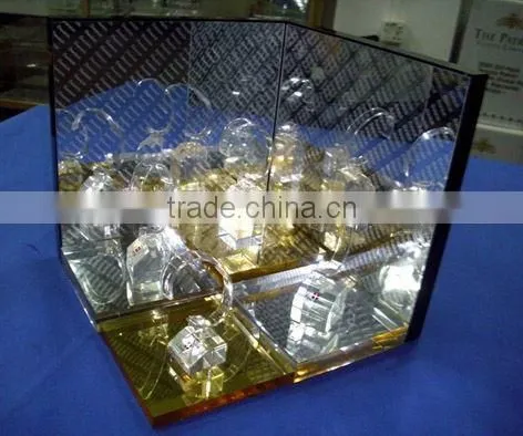 2015 Hot Design and Wonderful Acrylic Watch Display Showcase photo-2